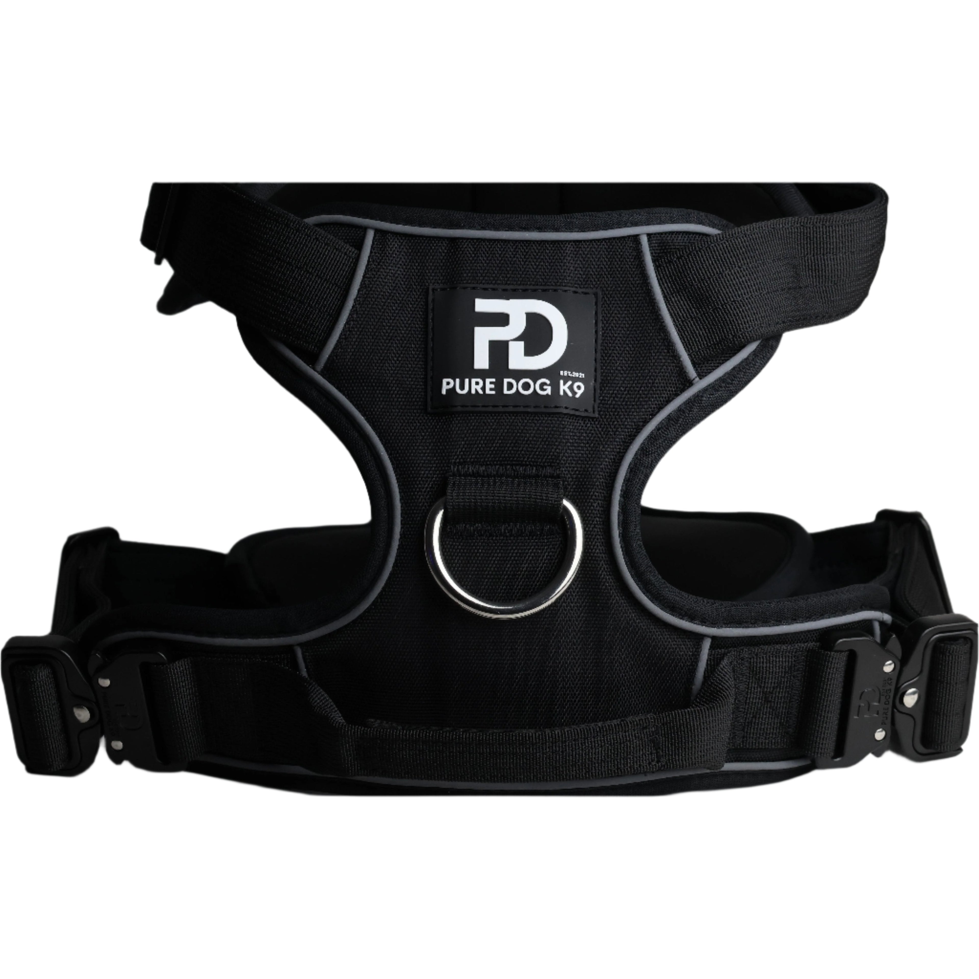 Black dog comfort harness with front ring and logo patch