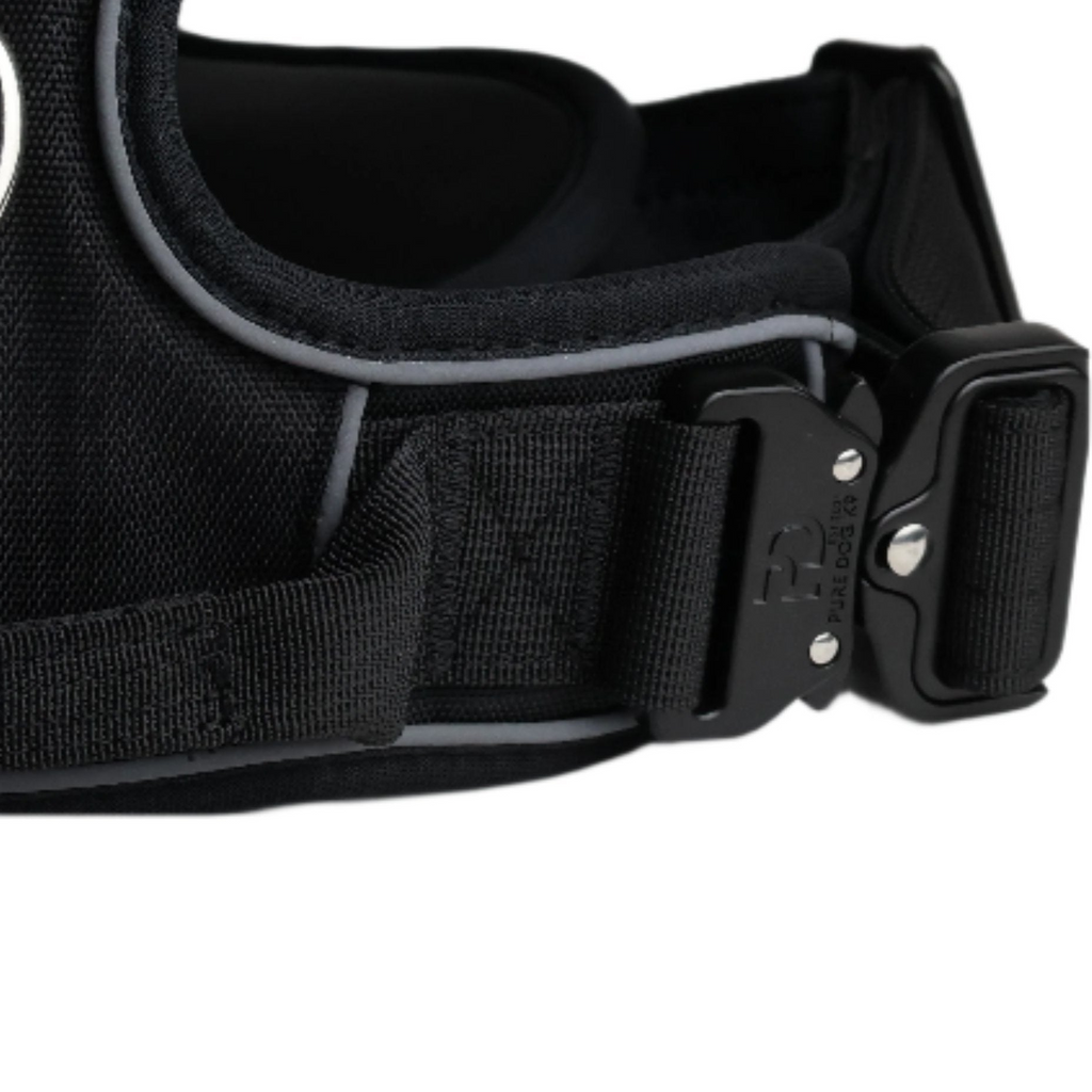 Black dog comfort harness with padded chest strap and side buckle