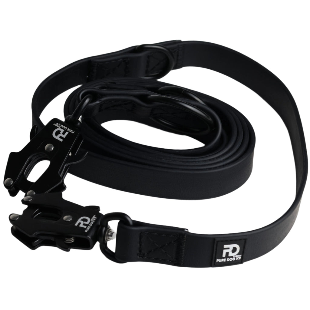 Waterproof double-ended dog lead with black webbing and metal clip set
