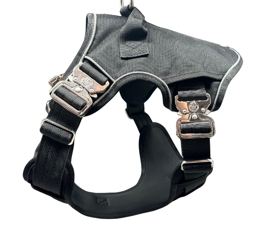 BTactical™ Ultimate No-Pull Dog Harness with Tracker Pocket | Midnight Black