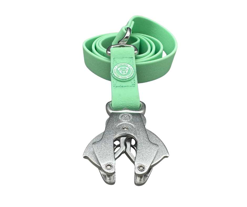 BTactical™ Waterproof PVC Frog Clip Dog Lead | Pastel Green