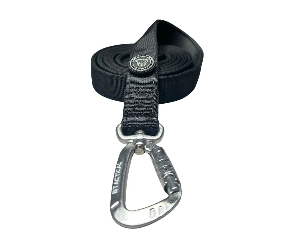 BTactical™ Nylon Carabiner Clip Dog Lead with Padded Handle | Midnight Black