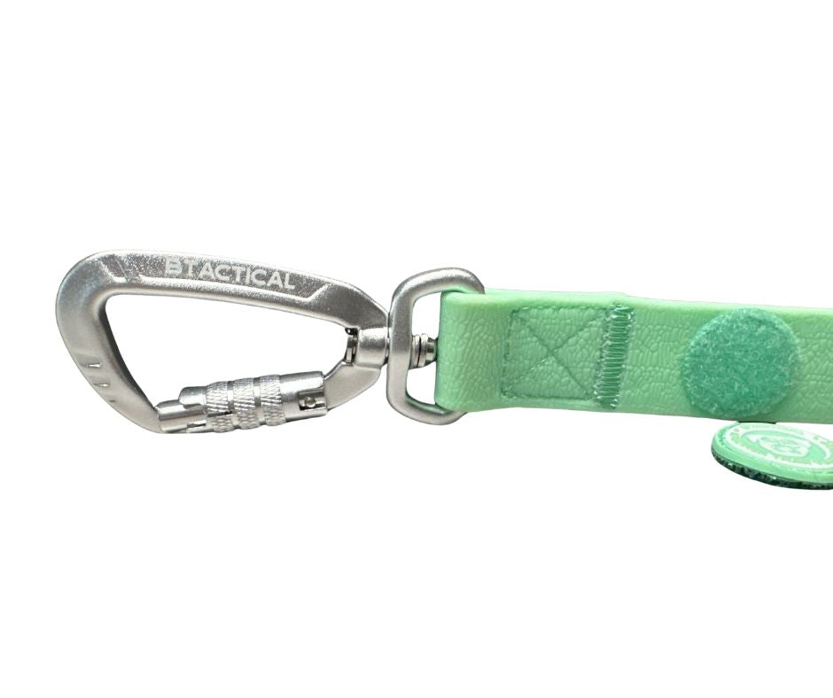 BTactical™ Waterproof PVC Dog Lead with Carabiner Clip | Pastel Green