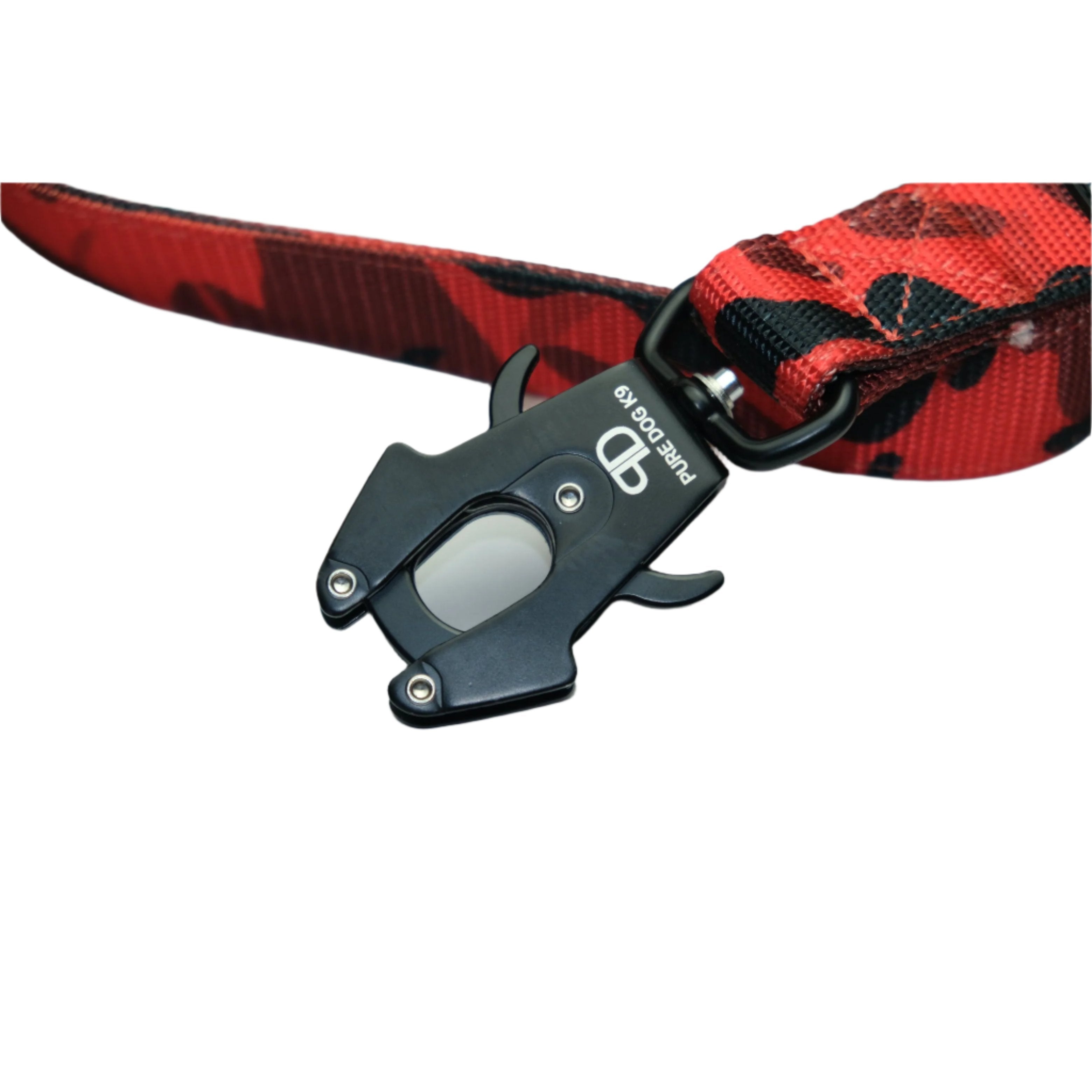 Red camouflage dog sport lead with black trigger-style clip and metal ring