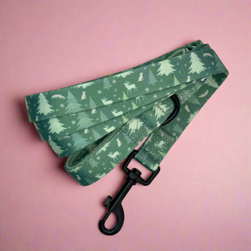 Evergreen Trails Dog Lead | Forest Print 5ft Padded Neoprene Lead