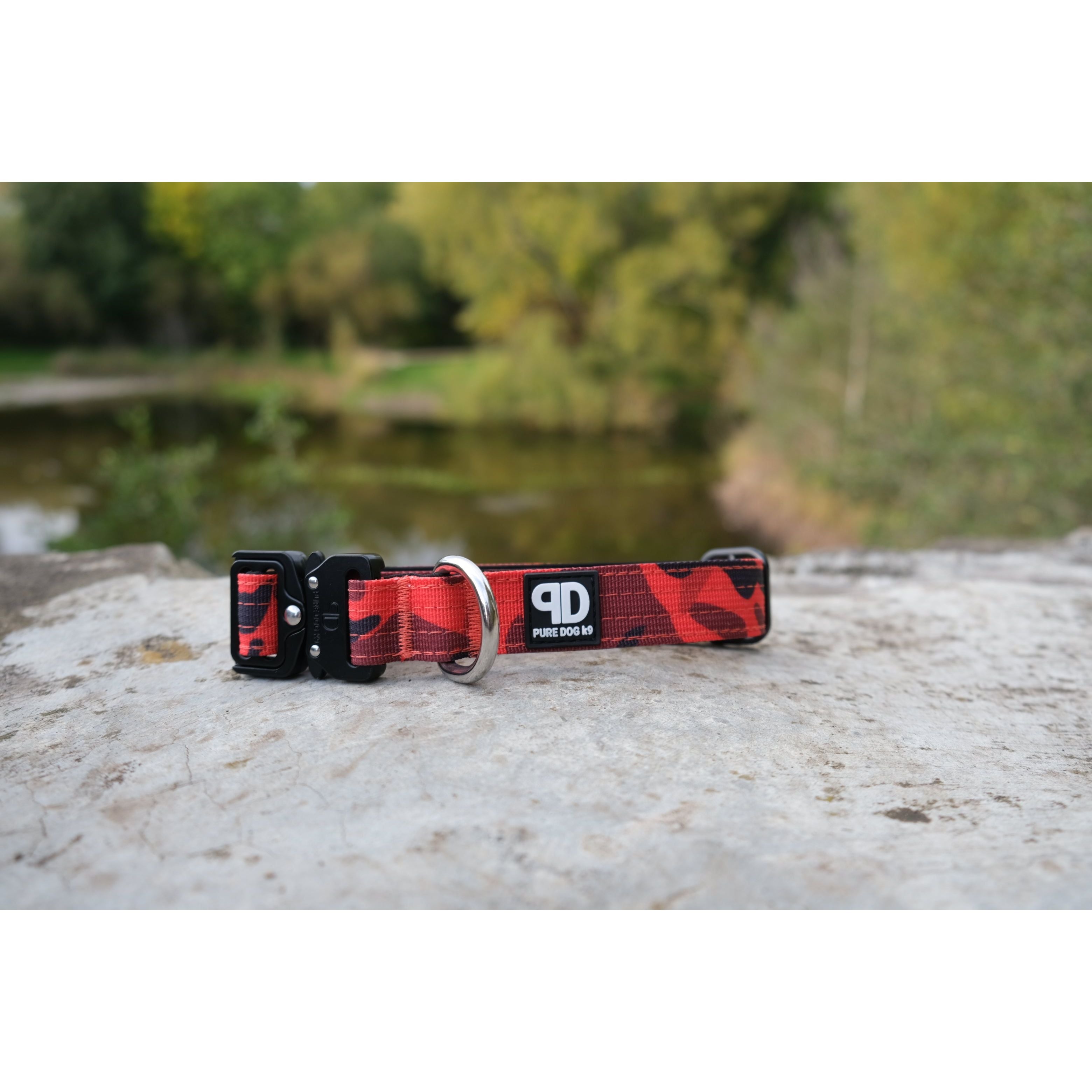 Tactical dog collar: red camo webbing with black buckle hardware