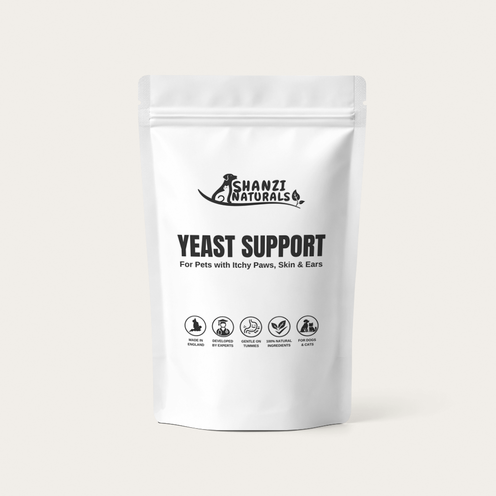 Yeast support powder for dogs in white resealable pouch